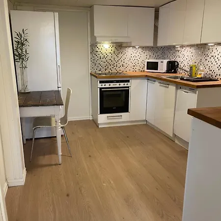 Family Friendly 2 Bed With Sea View Located In Nordstrand For 5 Guests With A Garden And Grill With Sea View Just Beside The