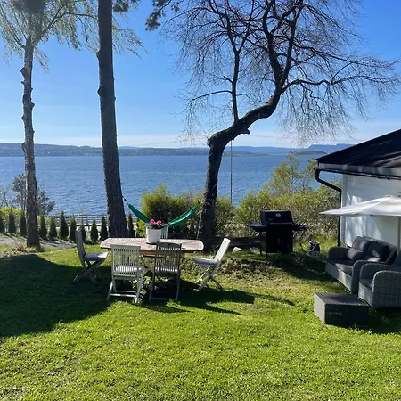 Family Friendly 2 Bed With Sea View Located In Nordstrand For 5 Guests With A Garden And Grill With Sea View Just Beside The شقة