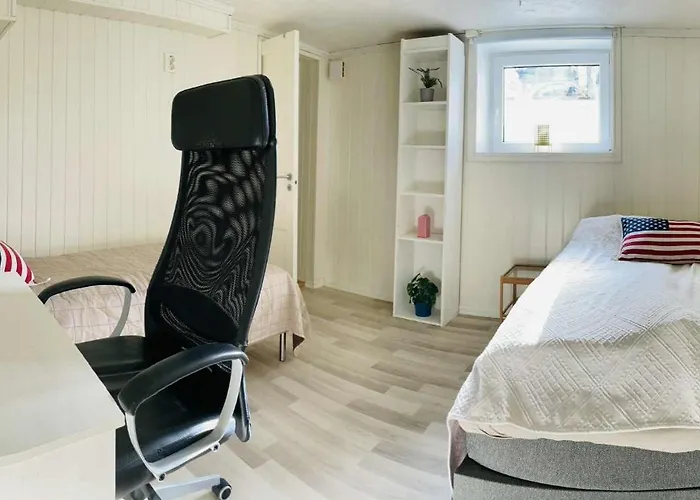 Family Friendly 2 Bed With Sea View Located In Nordstrand For 5 Guests With A Garden And Grill With Sea View Just Beside The Appartement