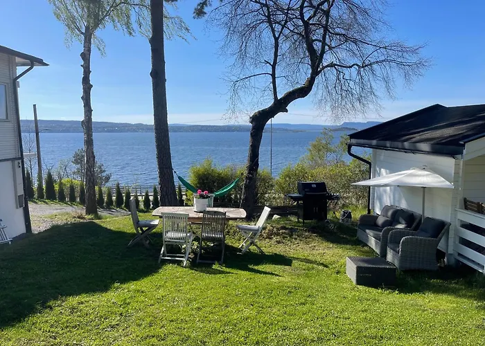 Family Friendly 2 Bed With Sea View Located In Nordstrand For 5 Guests With A Garden And Grill With Sea View Just Beside The Apartmán