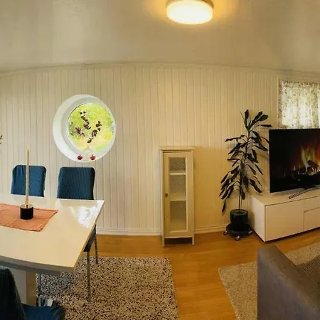 Family Friendly 2 Bed With Sea View Located In Nordstrand For 5 Guests With A Garden And Grill With Sea View Just Beside The Apartman