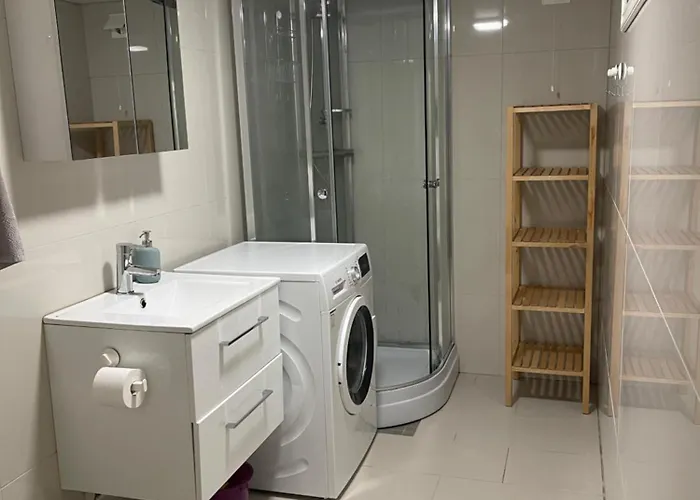 Family Friendly 2 Bed With Sea View Located In Nordstrand For 5 Guests With A Garden And Grill With Sea View Just Beside The أوسلو