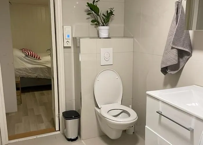 Family Friendly 2 Bed With Sea View Located In Nordstrand For 5 Guests With A Garden And Grill With Sea View Just Beside The * أوسلو