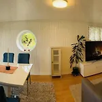 Family Friendly 2 Bed With Sea View Located In Nordstrand For 5 Guests With A Garden And Grill With Sea View Just Beside The Апартаменты