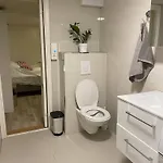 Family Friendly 2 Bed With Sea View Located In Nordstrand For 5 Guests With A Garden And Grill With Sea View Just Beside The * Осло