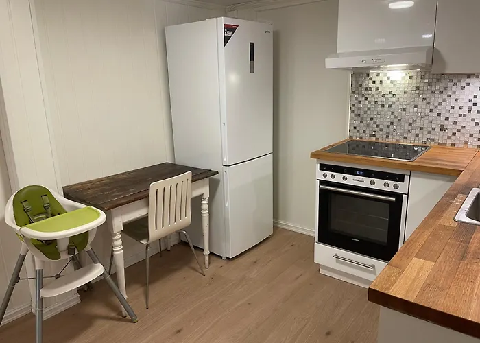 Family Friendly 2 Bed With Sea View Located In Nordstrand For 5 Guests With A Garden And Grill With Sea View Just Beside The Apartment